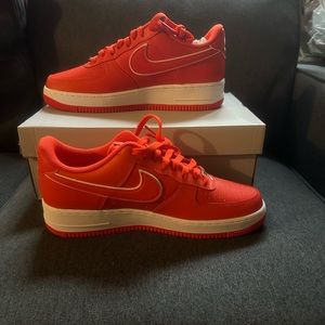 Nike Air Force 1 picante red